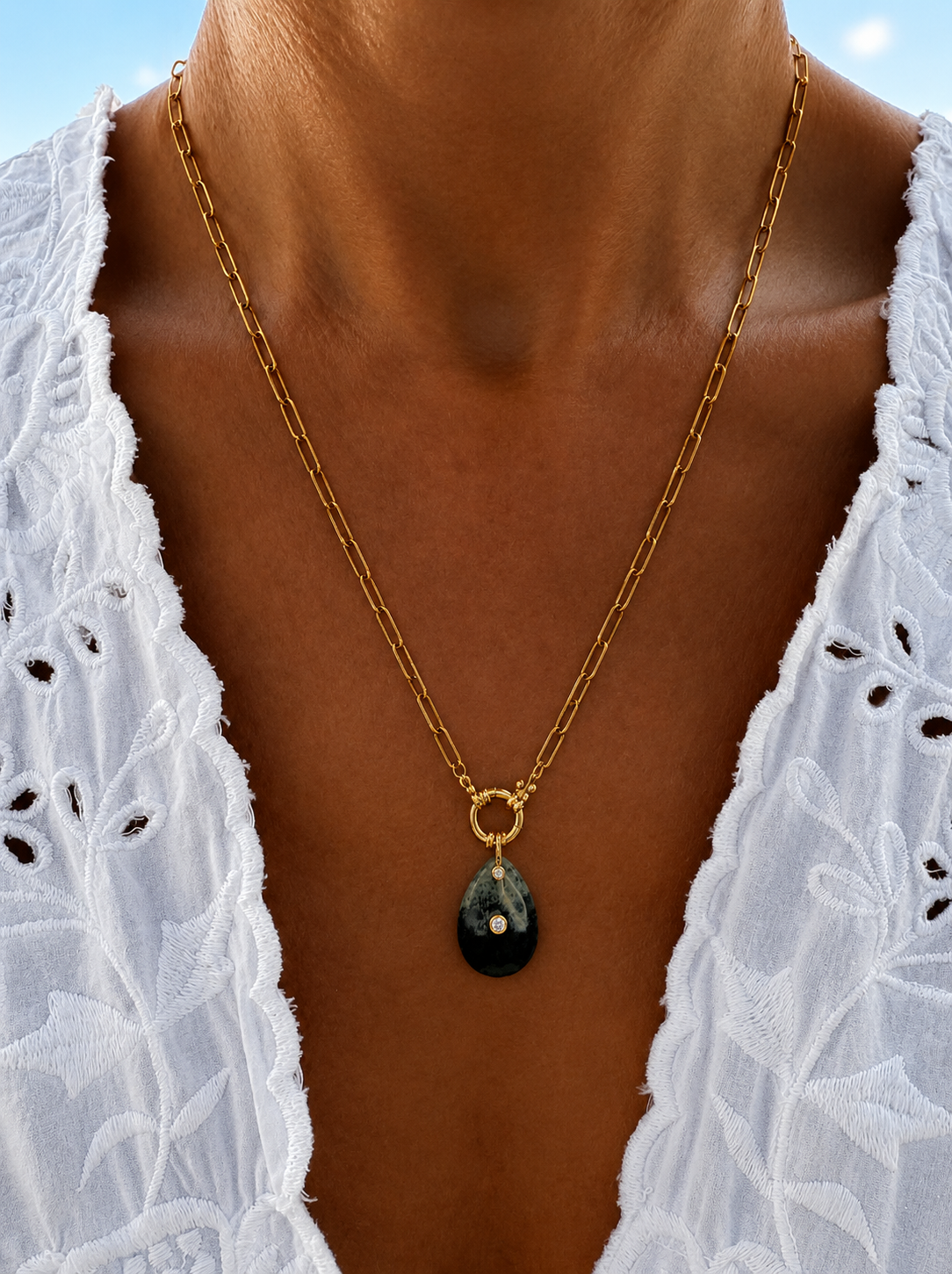 Olas & chain