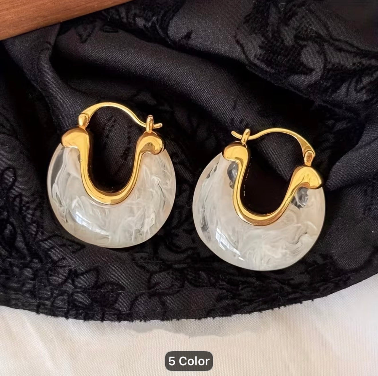 "Sun light" Earings white